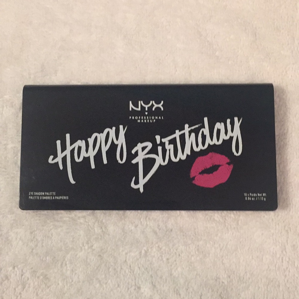 NYX Happy Birthday Eyeshadow palette